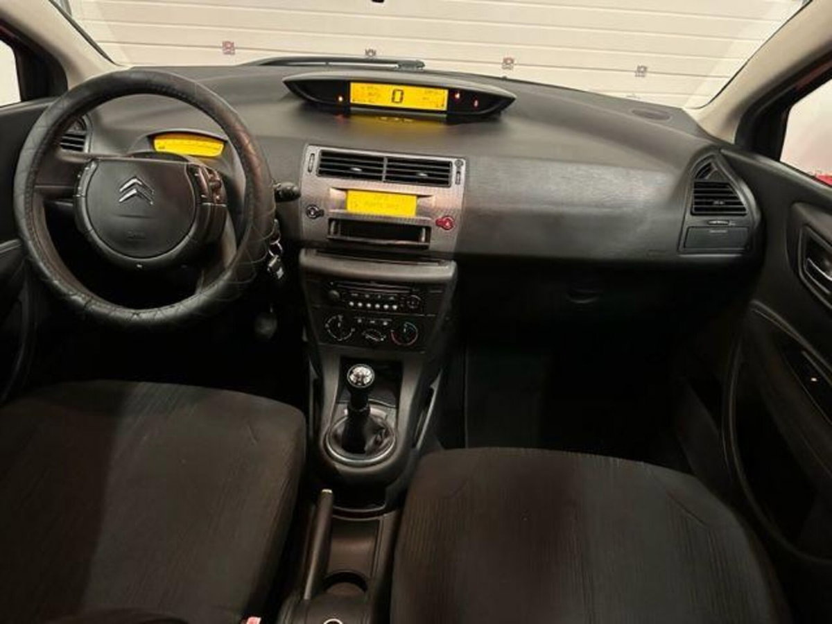 Citroen C4 1.4 Classique (5)