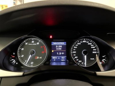 Audi S4 Avant 3.0 TFSI quattro (9)