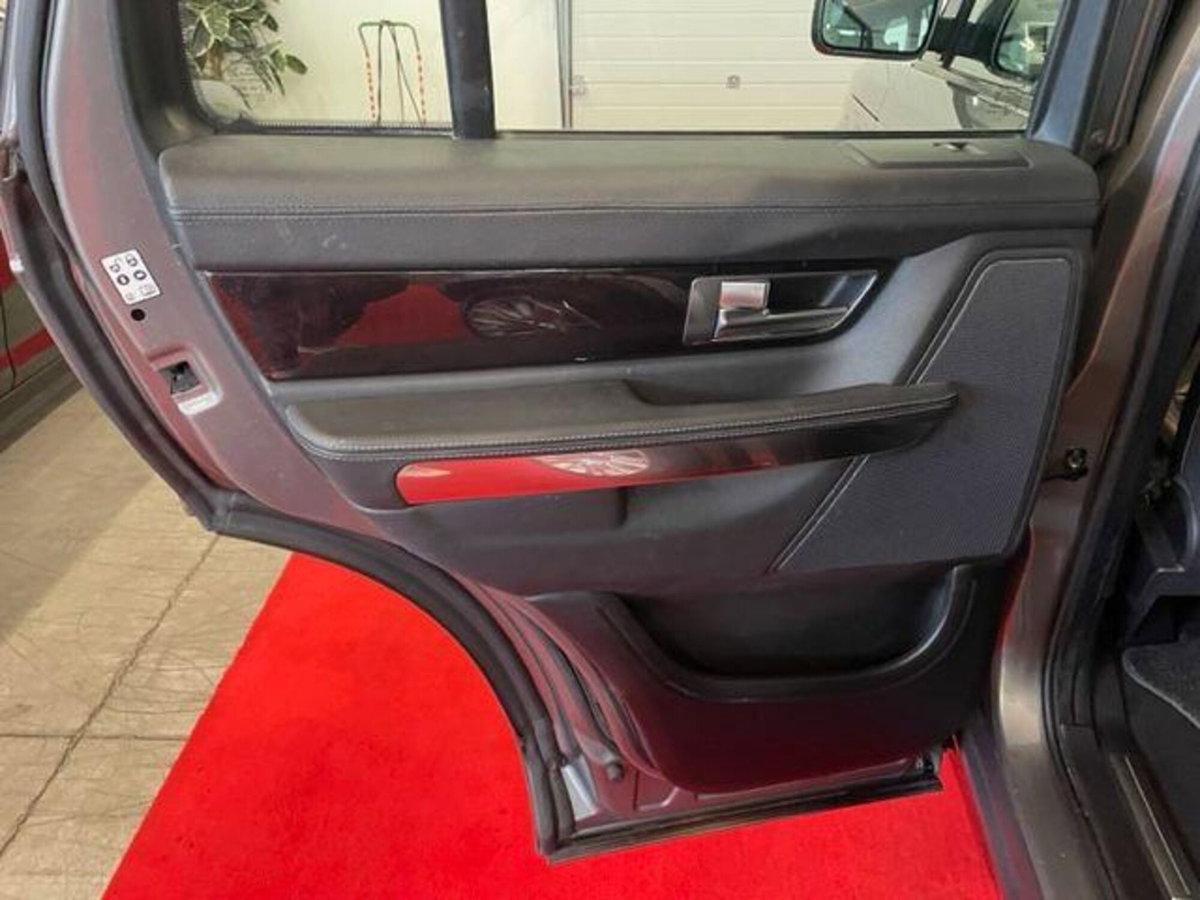 Land Rover Range Rover Sport 3.0 SDV6 HSE (19)