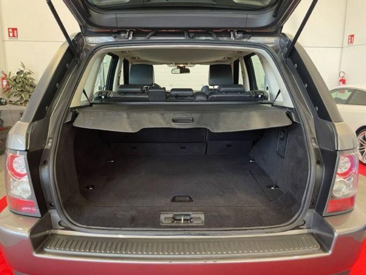 Land Rover Range Rover Sport 3.0 SDV6 HSE (20)