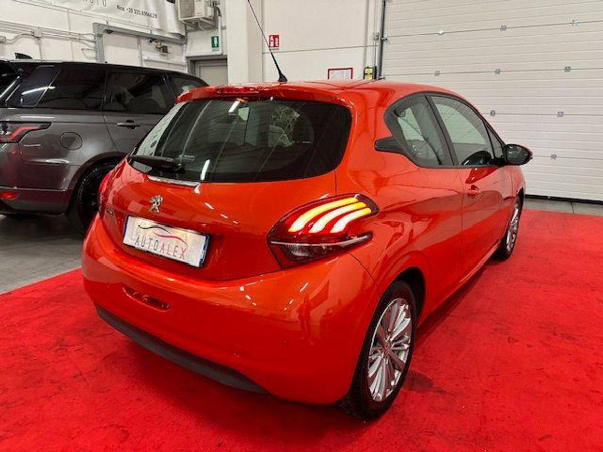Peugeot 208 82 3 porte Access (4)
