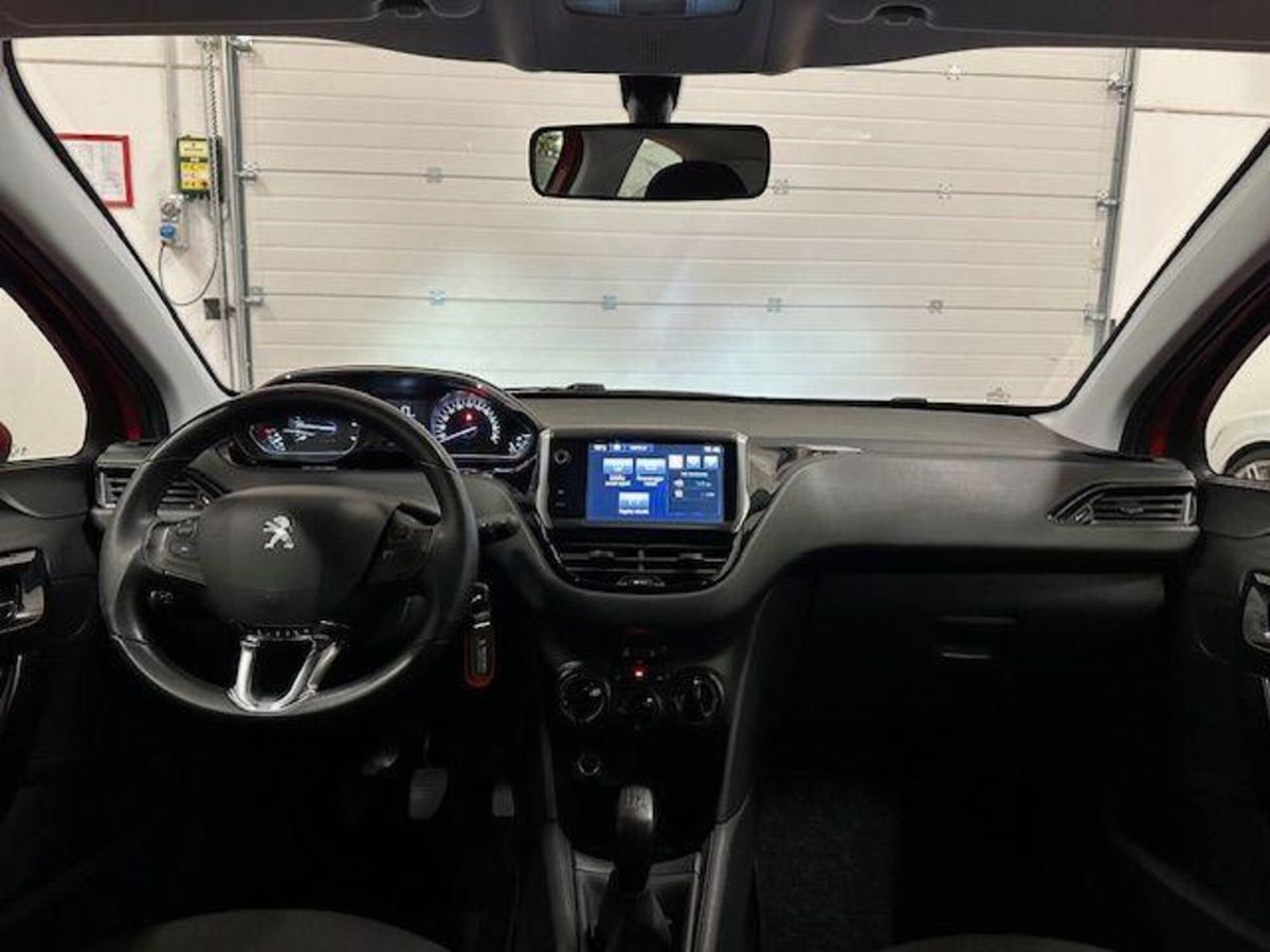 Peugeot 208 82 3 porte Access (9)