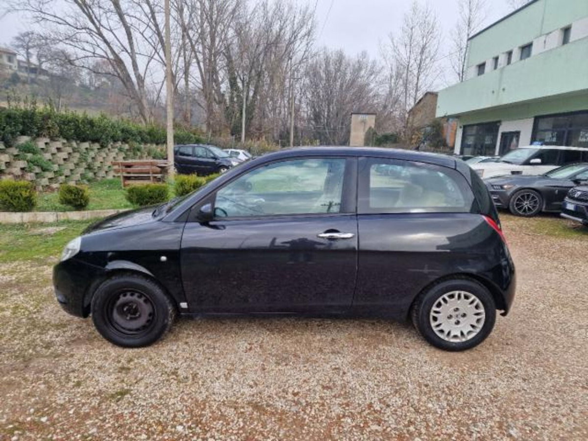 Lancia Ypsilon 16V Argento (3)