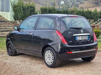 Lancia Ypsilon 16V Argento (4)