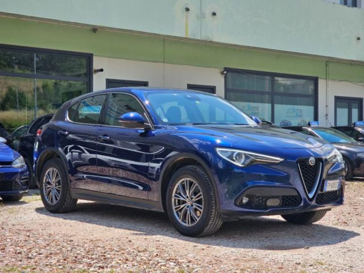 Alfa Romeo Stelvio Stelvio 2.2 Turbodiesel 180 CV AT8 Q4 Business (13)