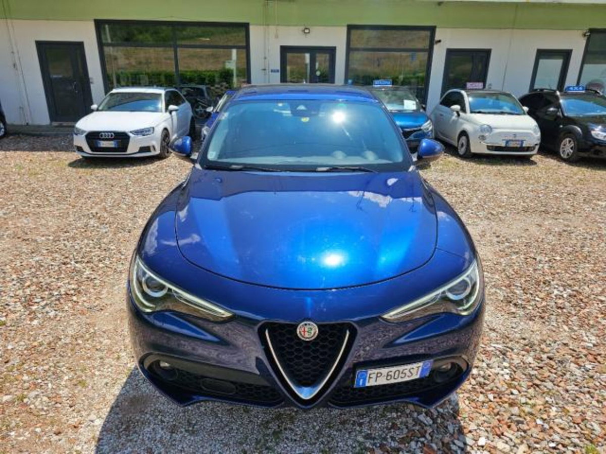 Alfa Romeo Stelvio Stelvio 2.2 Turbodiesel 180 CV AT8 Q4 Business (3)