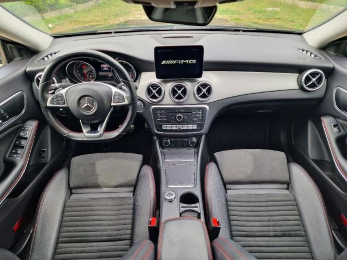 Mercedes-Benz CLA 200 d Automatic Premium (16)