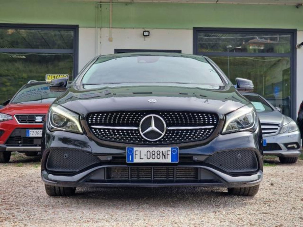 Mercedes-Benz CLA 200 d Automatic Premium (3)