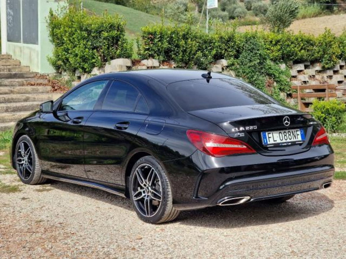 Mercedes-Benz CLA 200 d Automatic Premium (7)