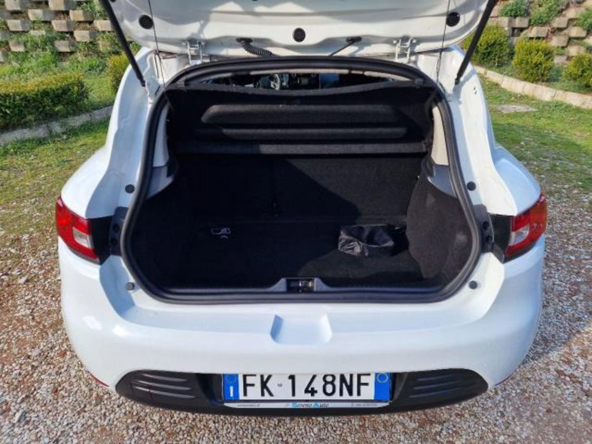 Renault Clio TCe 12V 90 CV GPL 5 porte Duel2 (14)