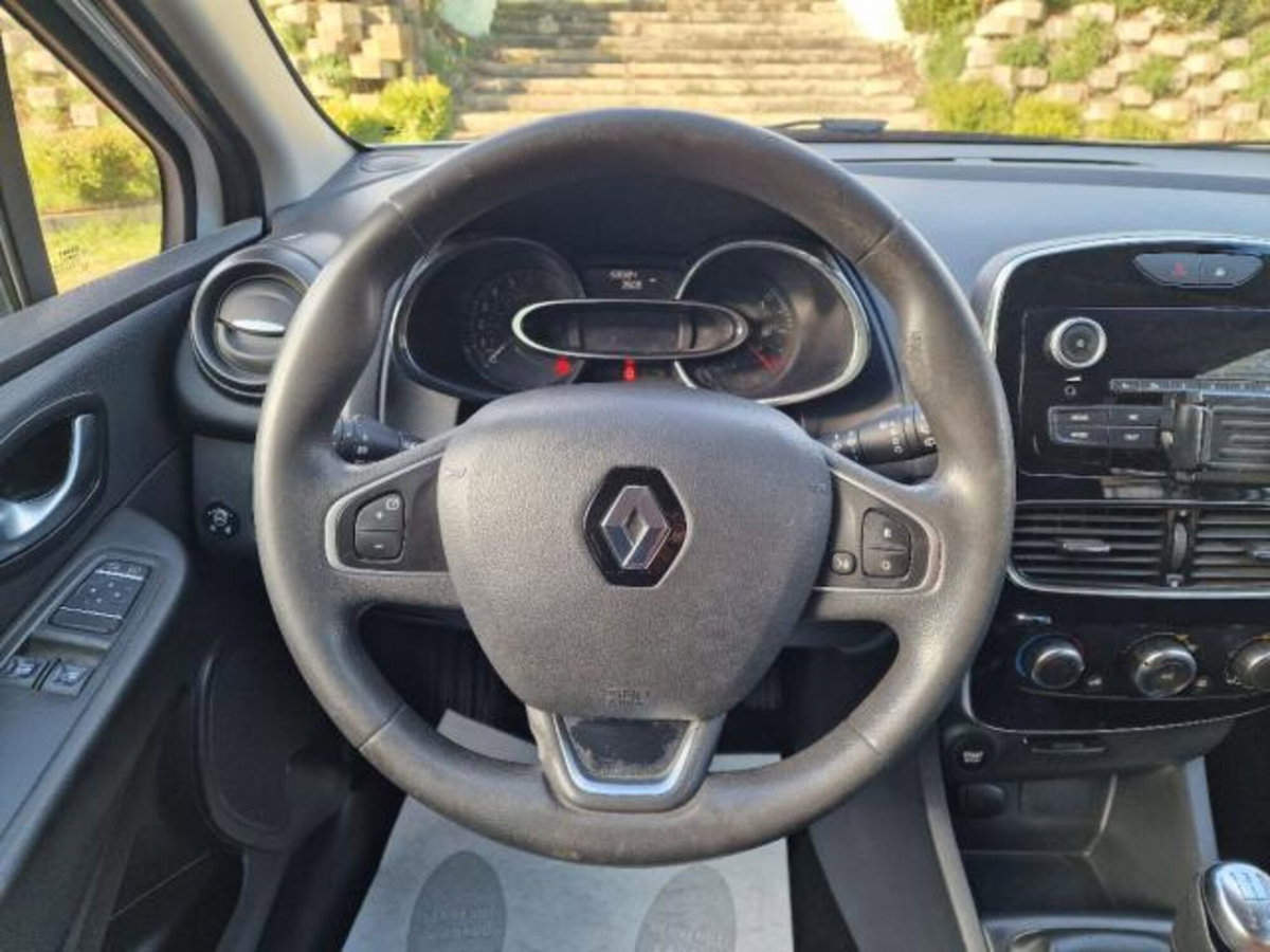 Renault Clio TCe 12V 90 CV GPL 5 porte Duel2 (17)