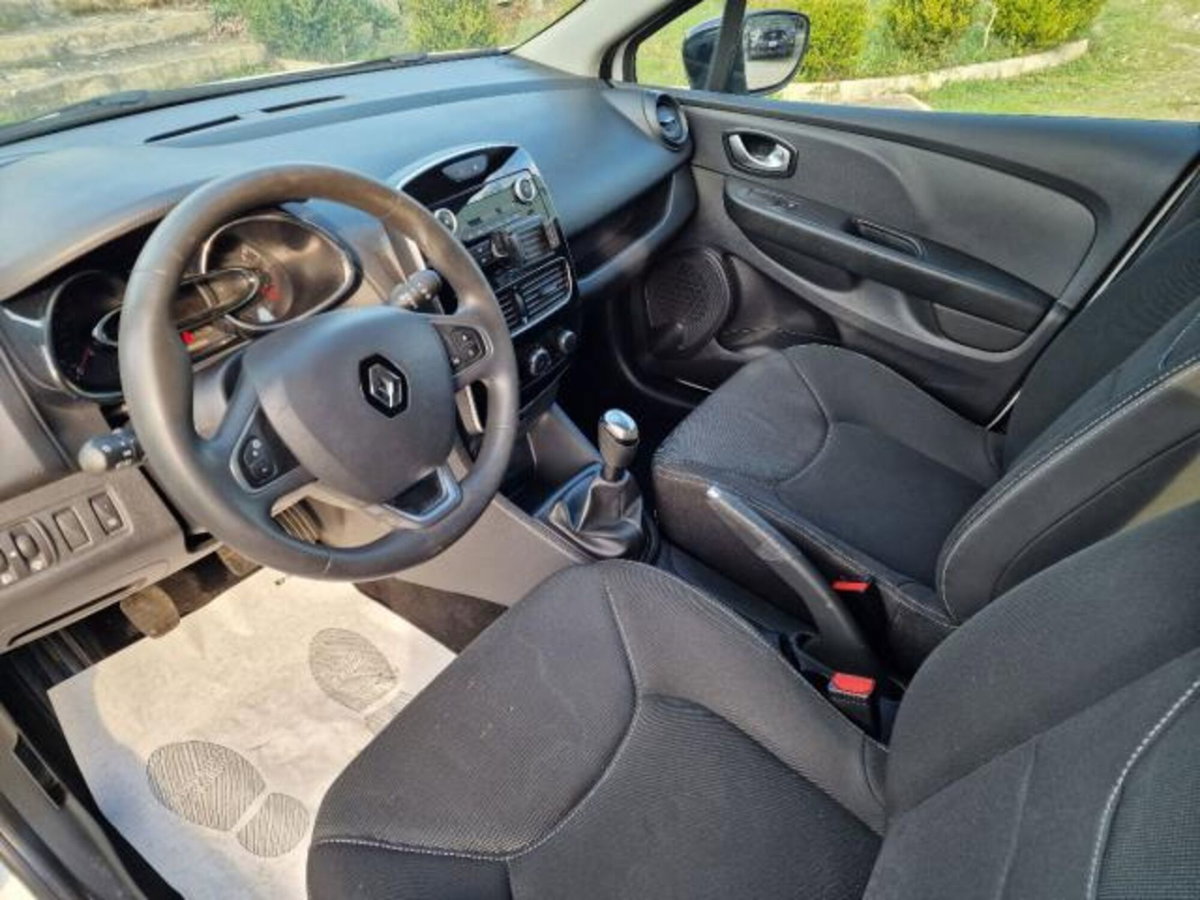Renault Clio TCe 12V 90 CV GPL 5 porte Duel2 (18)