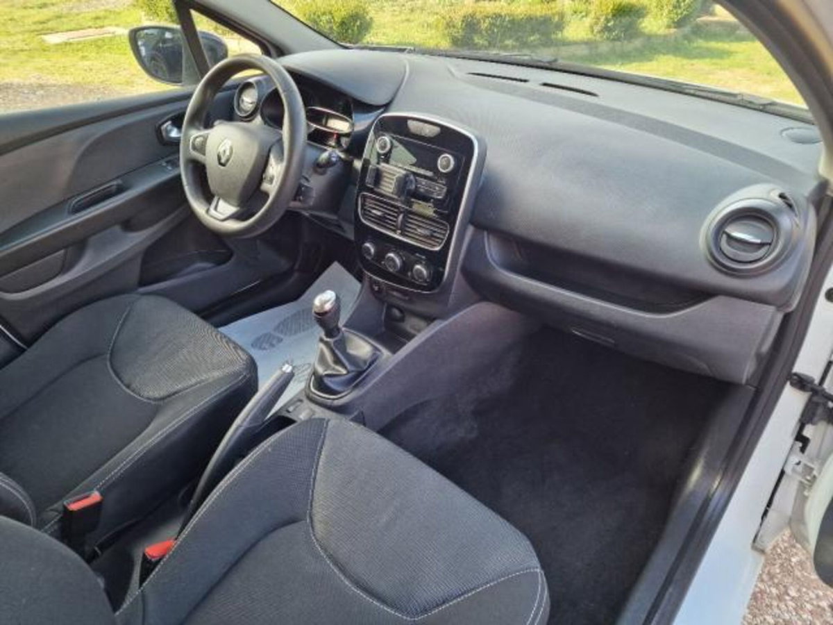 Renault Clio TCe 12V 90 CV GPL 5 porte Duel2 (19)