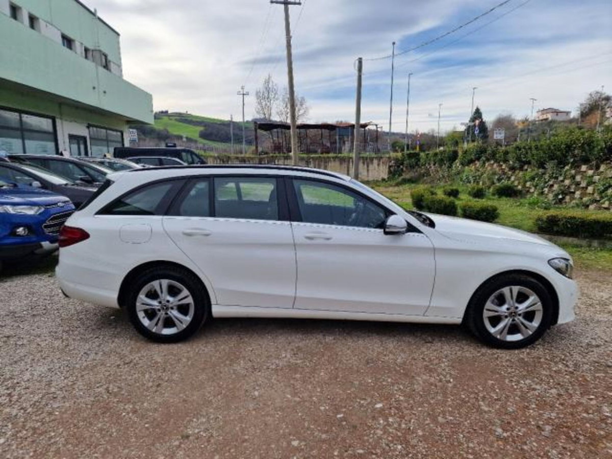 Mercedes-Benz Classe C Station Wagon 220 d 4Matic Auto Executive (10)