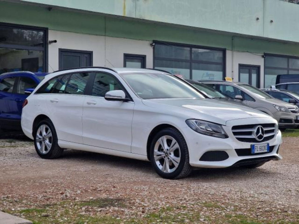 Mercedes-Benz Classe C Station Wagon 220 d 4Matic Auto Executive (12)