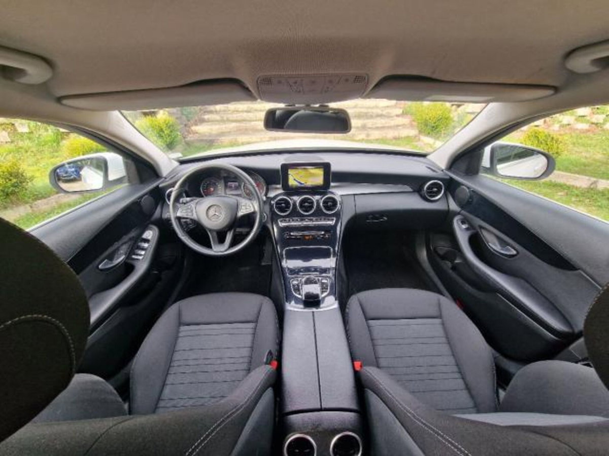 Mercedes-Benz Classe C Station Wagon 220 d 4Matic Auto Executive (14)