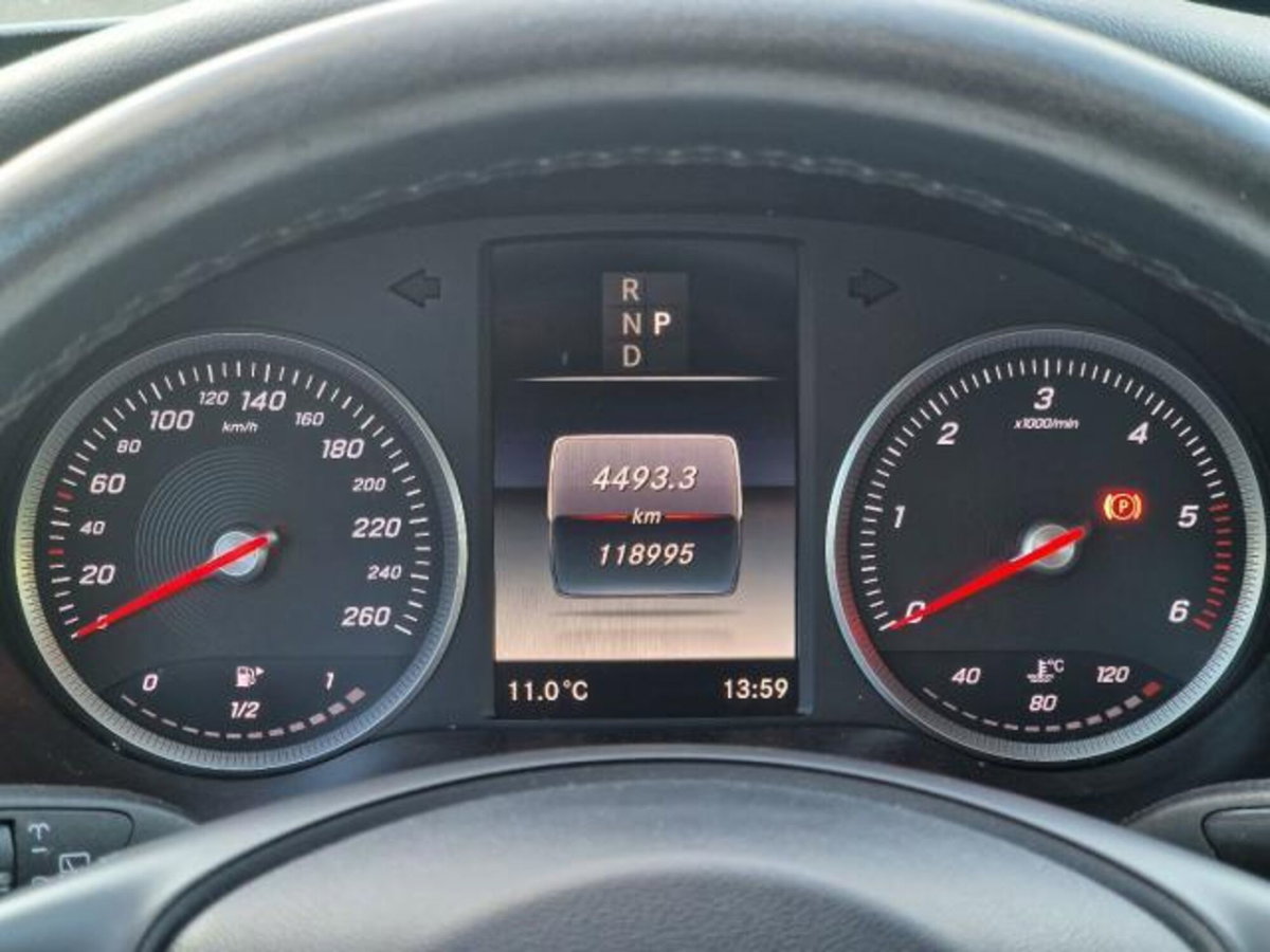 Mercedes-Benz Classe C Station Wagon 220 d 4Matic Auto Executive (17)