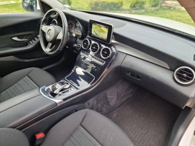 Mercedes-Benz Classe C Station Wagon 220 d 4Matic Auto Executive (19)