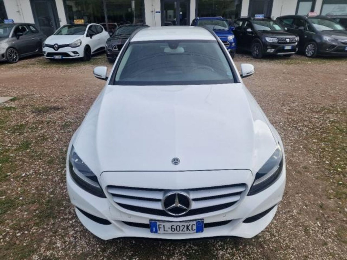 Mercedes-Benz Classe C Station Wagon 220 d 4Matic Auto Executive (3)