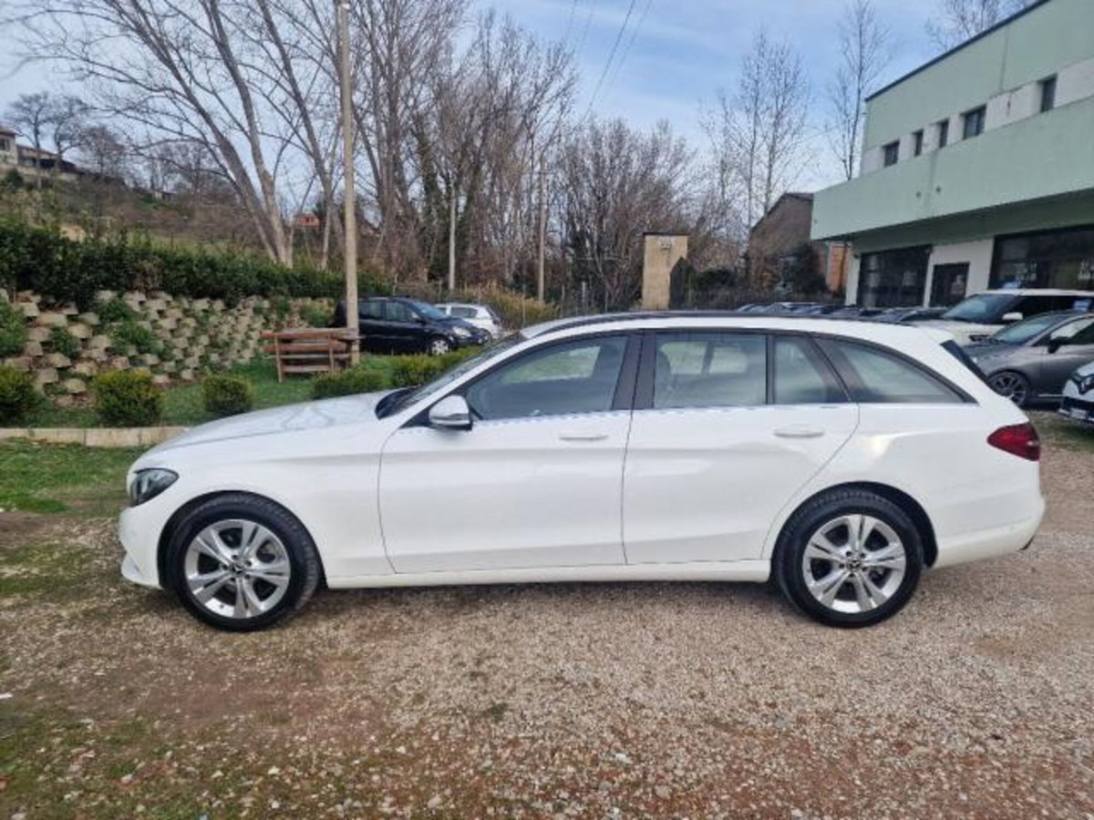 Mercedes-Benz Classe C Station Wagon 220 d 4Matic Auto Executive (6)