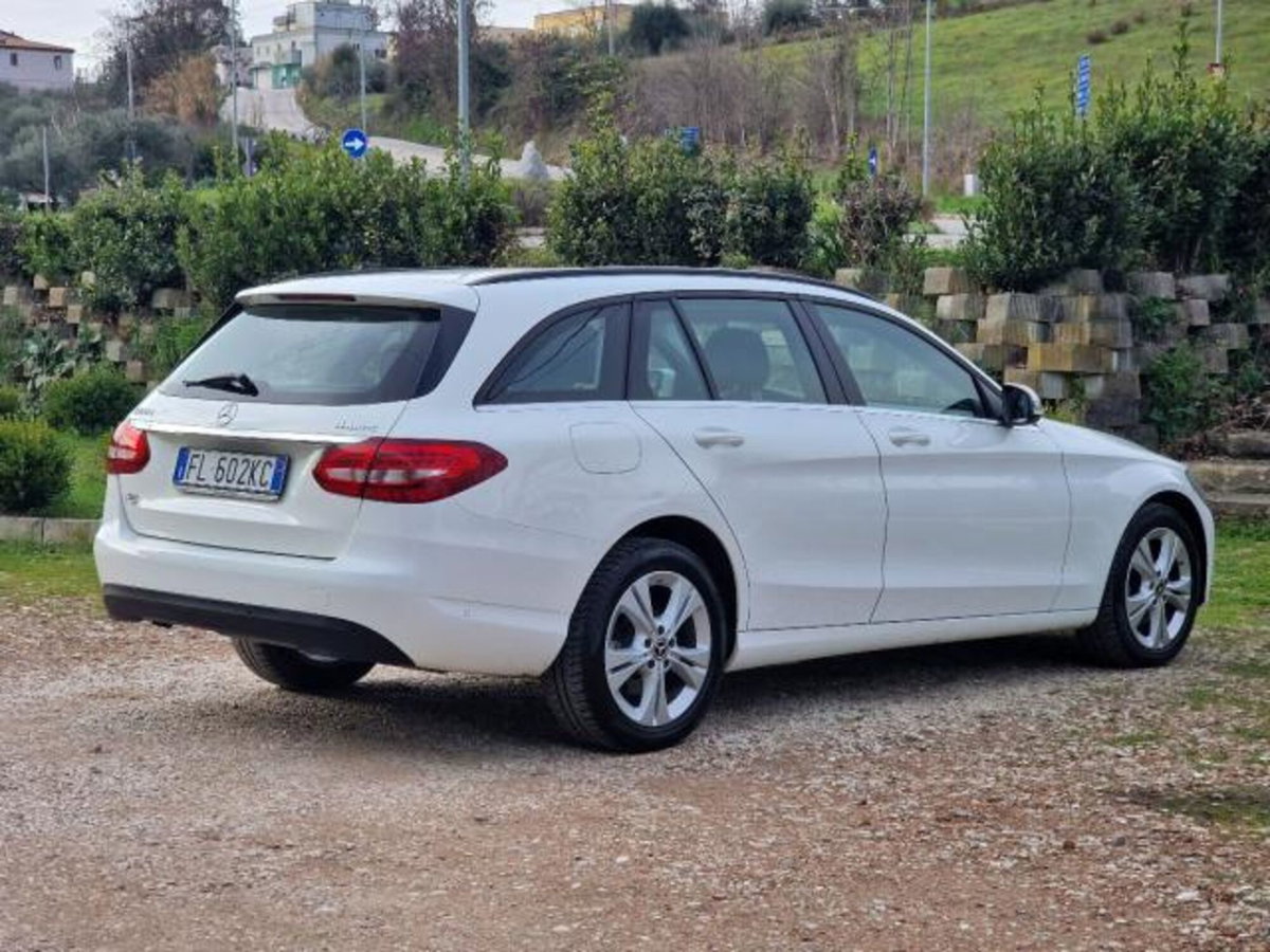 Mercedes-Benz Classe C Station Wagon 220 d 4Matic Auto Executive (8)