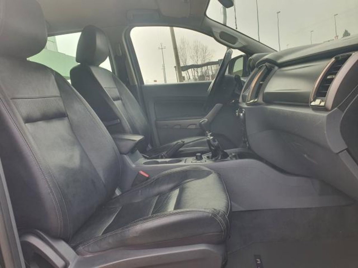 Ford Ranger Pick-up Ranger 2.2 TDCi DC Limited 5pt. (19)