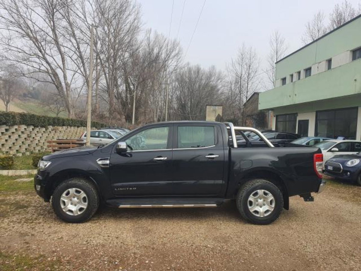 Ford Ranger Pick-up Ranger 2.2 TDCi DC Limited 5pt. (5)