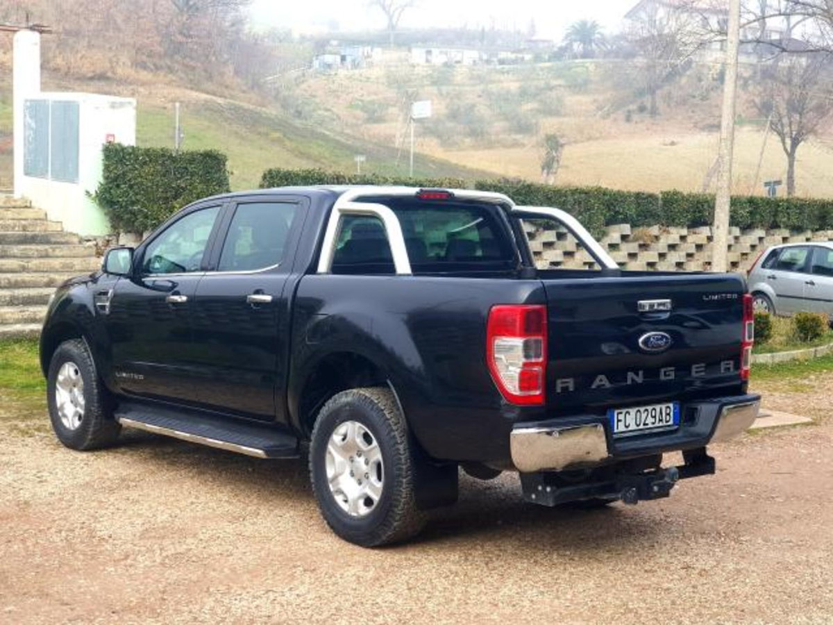Ford Ranger Pick-up Ranger 2.2 TDCi DC Limited 5pt. (6)