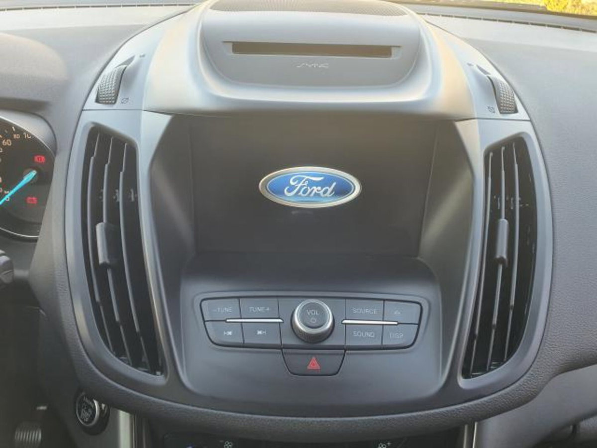 Ford Kuga 2.0 TDCI 120 CV S&S 2WD Powershift Business (20)