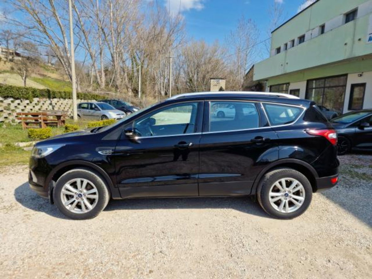 Ford Kuga 2.0 TDCI 120 CV S&S 2WD Powershift Business (5)