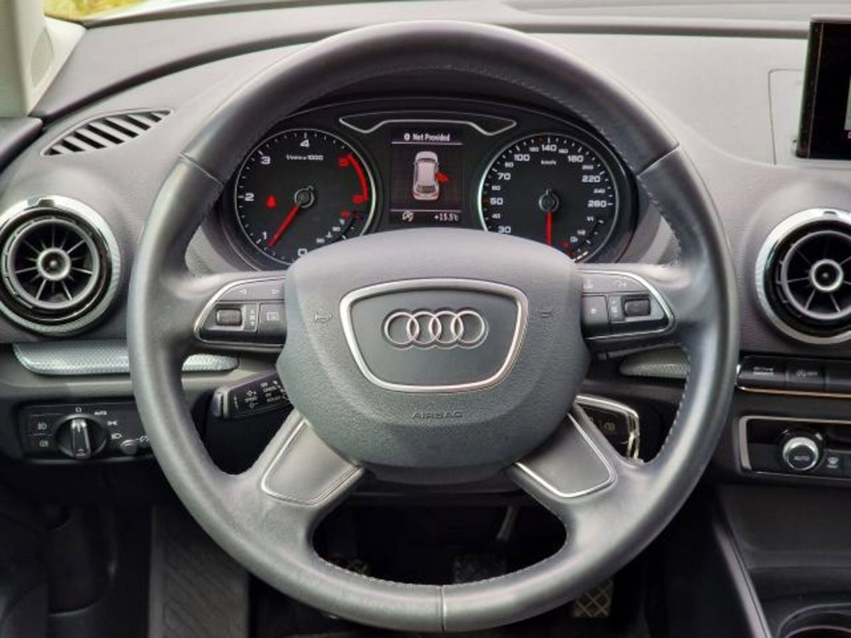 Audi A3 Sportback 1.6 TDI Attraction (16)