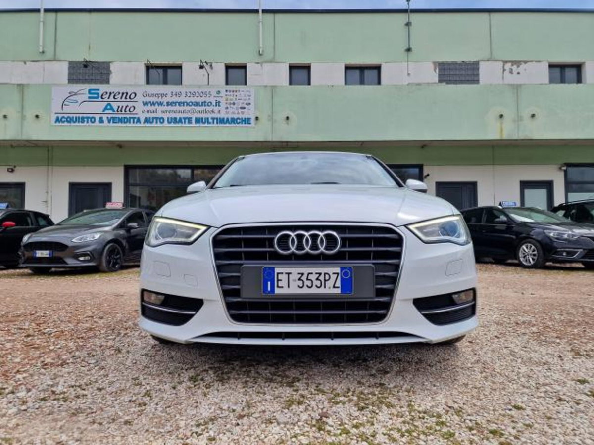 Audi A3 Sportback 1.6 TDI Attraction (2)