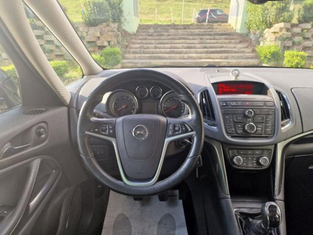 Opel Zafira Tourer 1.6 Turbo EcoM 150CV Elective (16)
