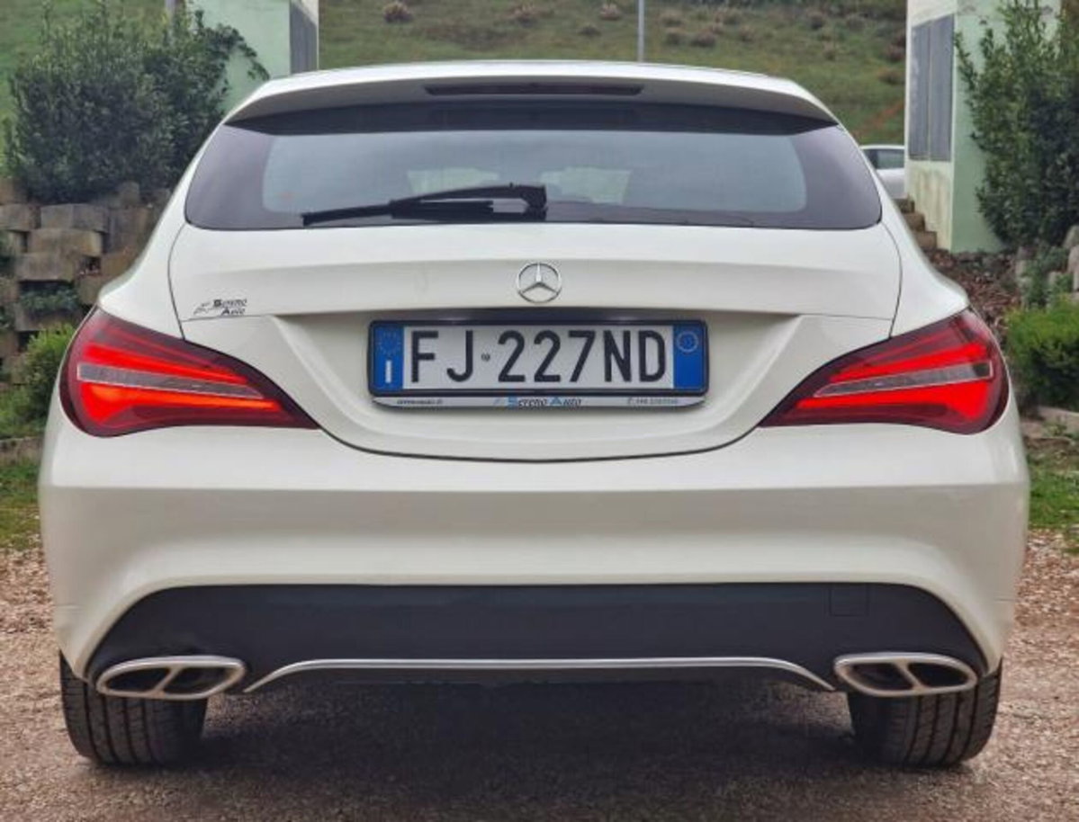 Mercedes-Benz CLA Shooting Brake 200 d Automatic Executive (10)