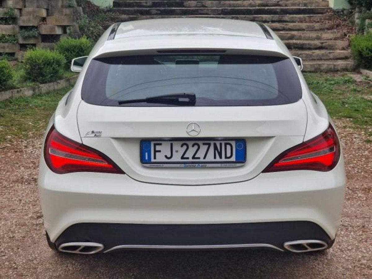Mercedes-Benz CLA Shooting Brake 200 d Automatic Executive (9)