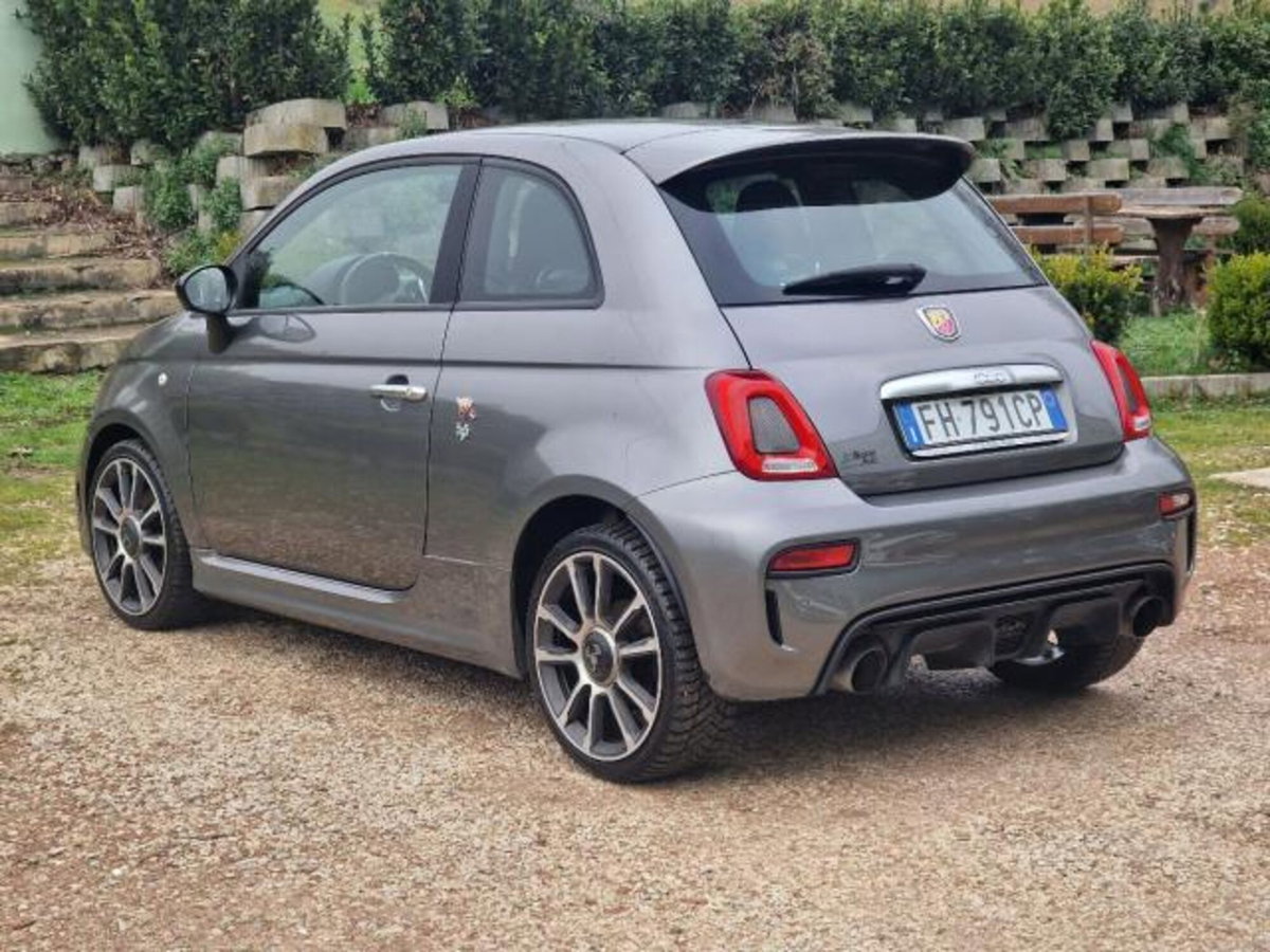 Abarth 595 595 1.4 Turbo T-Jet 145 CV (7)