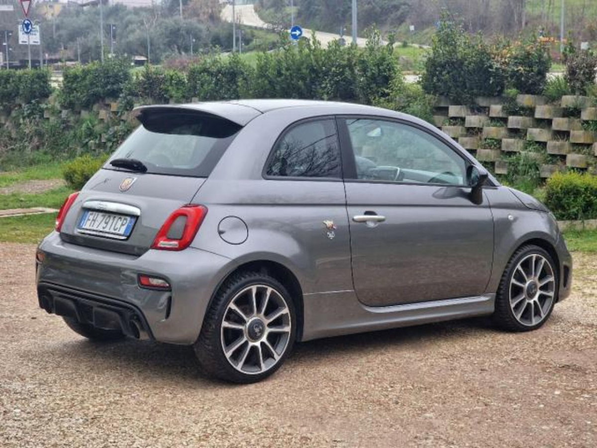 Abarth 595 595 1.4 Turbo T-Jet 145 CV (9)