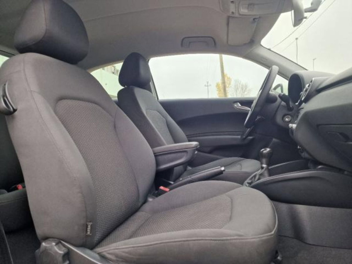 Audi A1 1.2 TFSI Attraction (20)