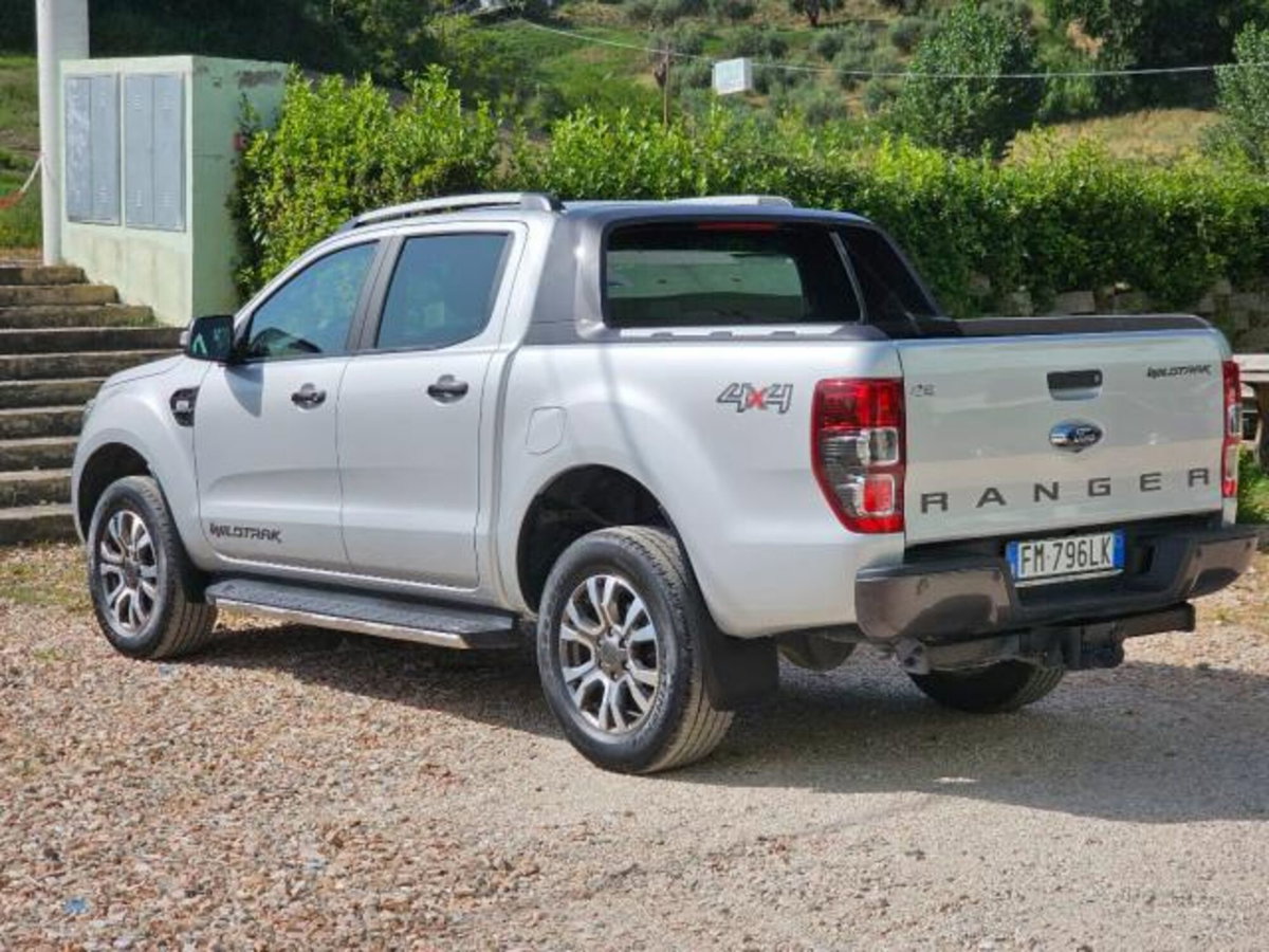 Ford Ranger Pick-up Ranger 3.2 TDCi DC Wildtrak 5pt. (6)