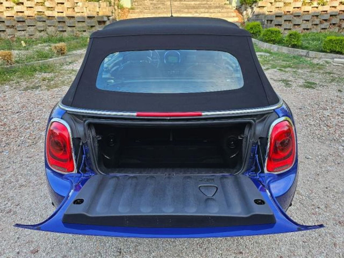 MINI Mini Cabrio 1.5 Cooper D Cabrio (18)