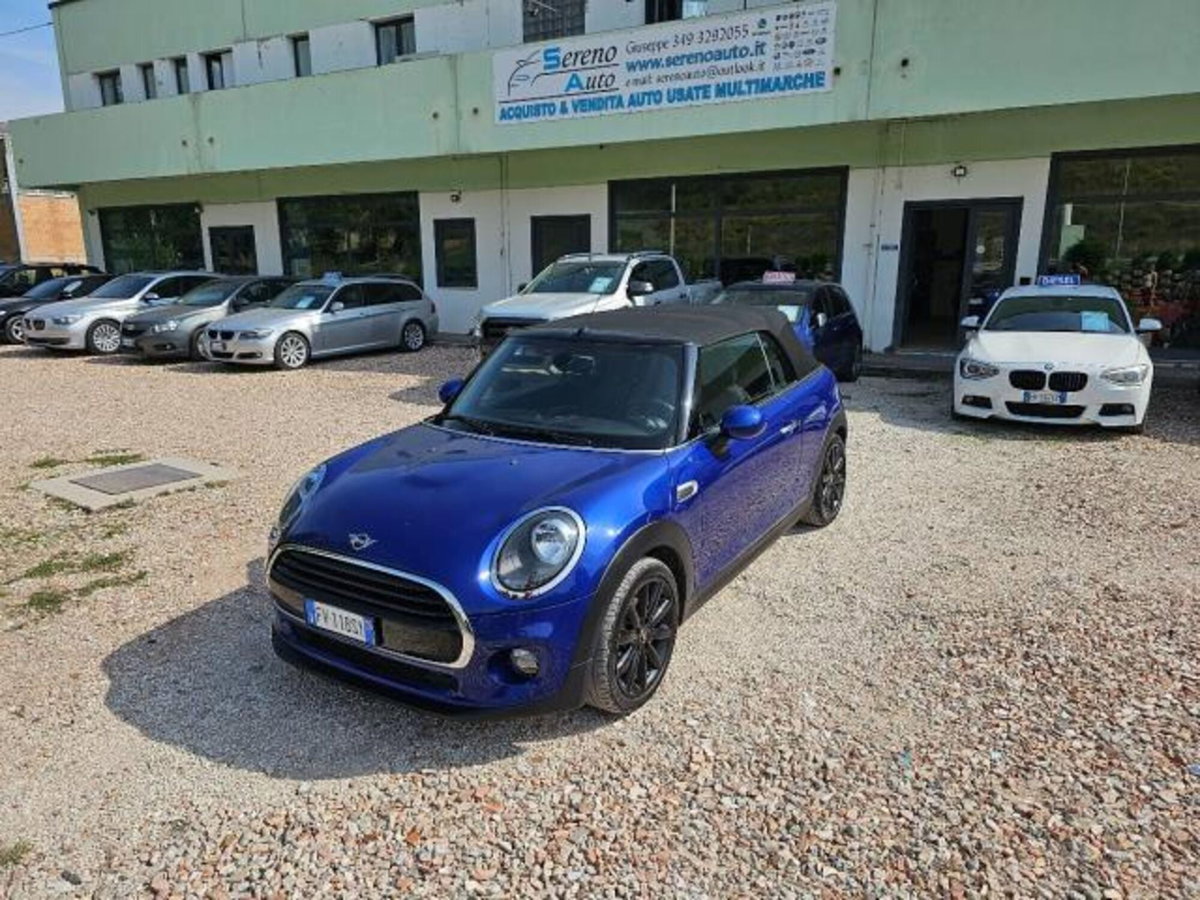 MINI Mini Cabrio 1.5 Cooper D Cabrio (4)