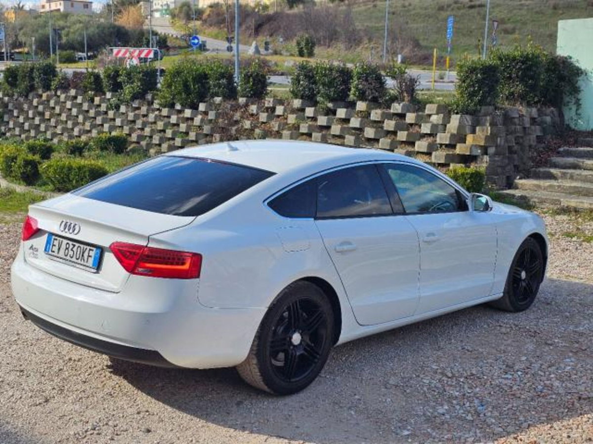 Audi A5 Sportback 2.0 TDI 177 CV (10)