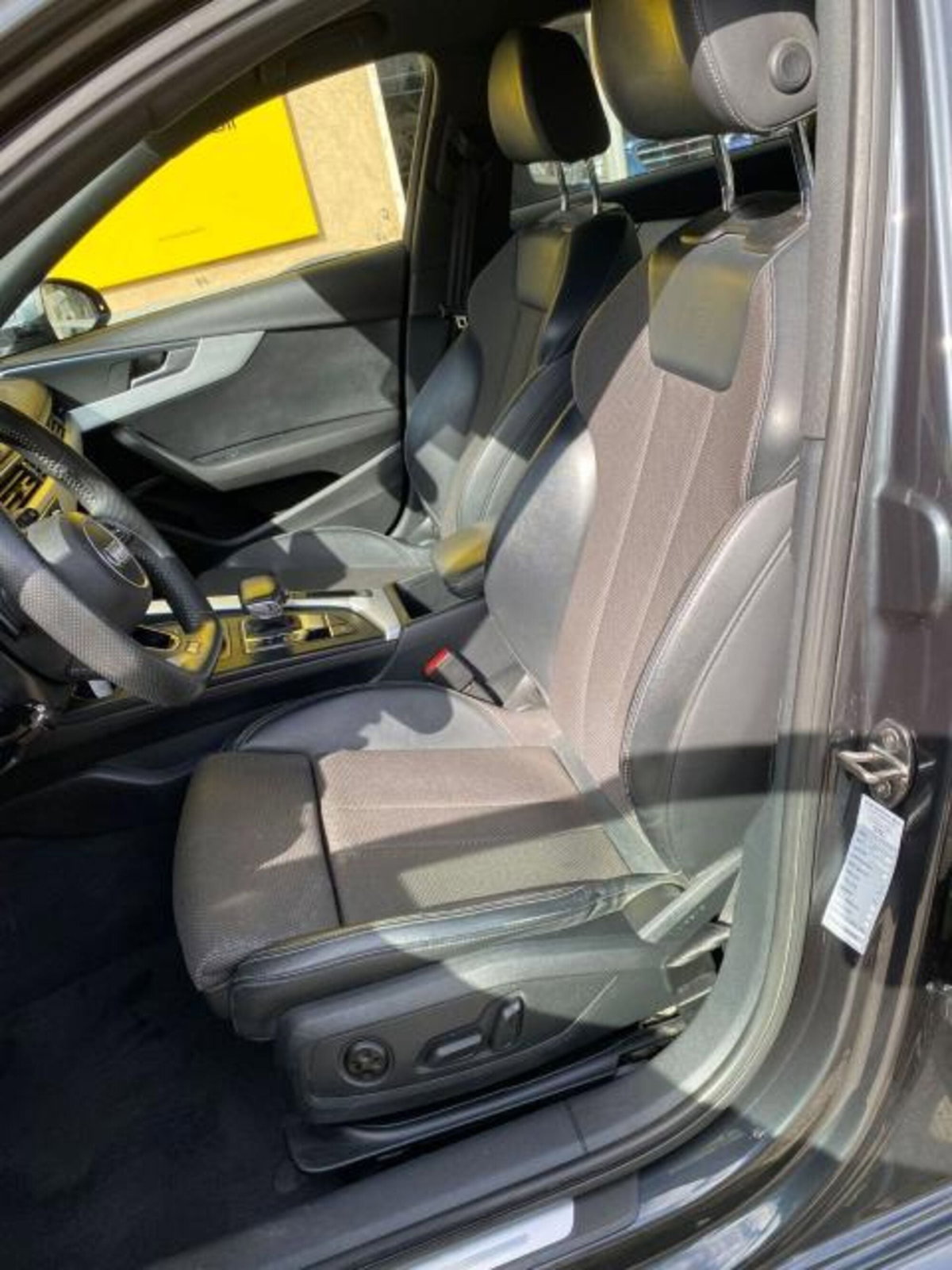 Audi A4 Avant 2.0 TDI 190 CV S line edition (10)