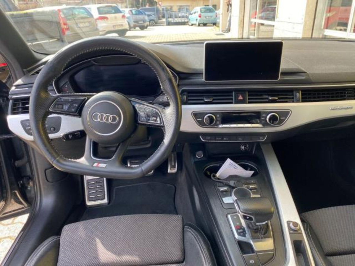 Audi A4 Avant 2.0 TDI 190 CV S line edition (12)