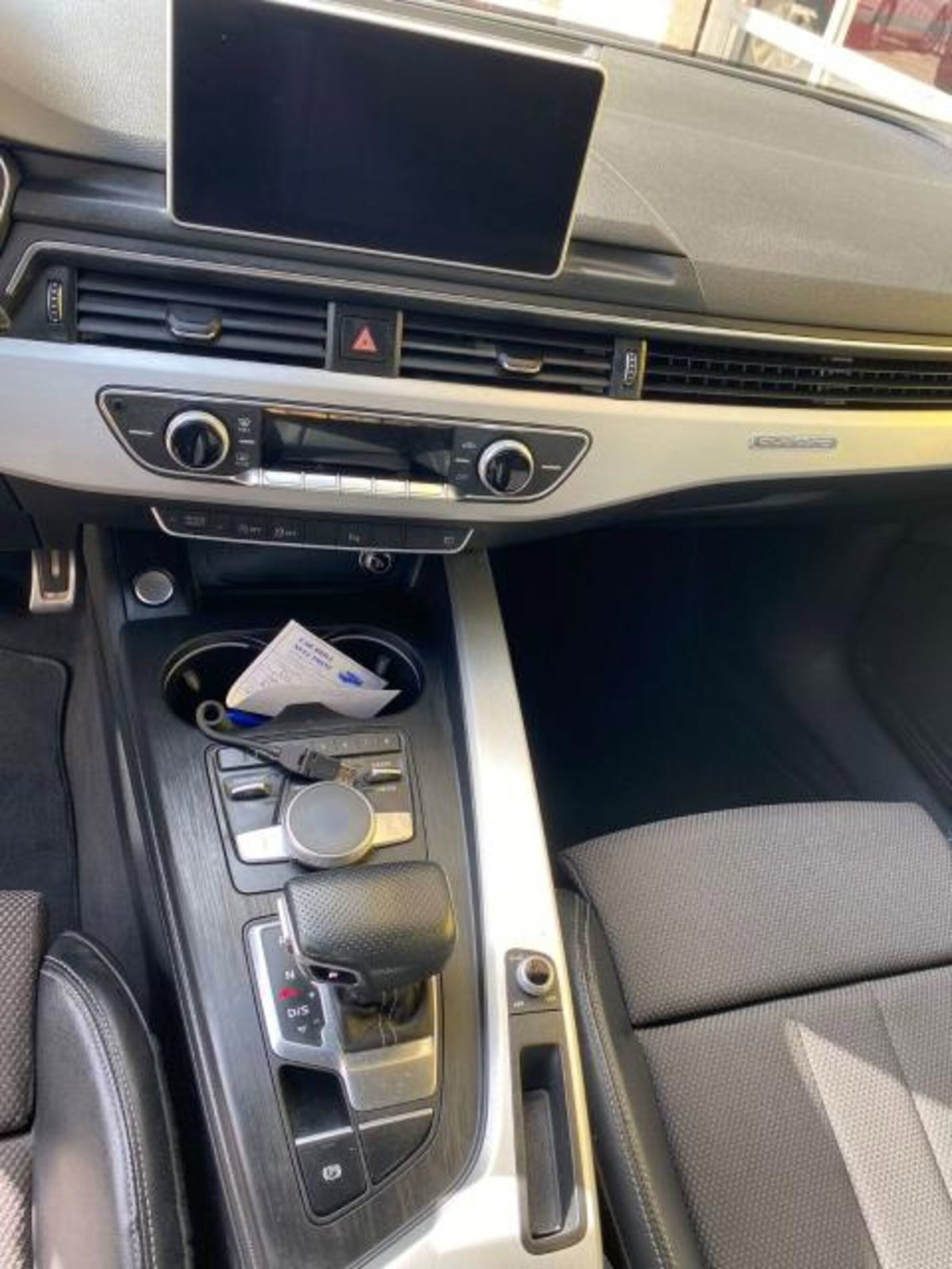 Audi A4 Avant 2.0 TDI 190 CV S line edition (13)