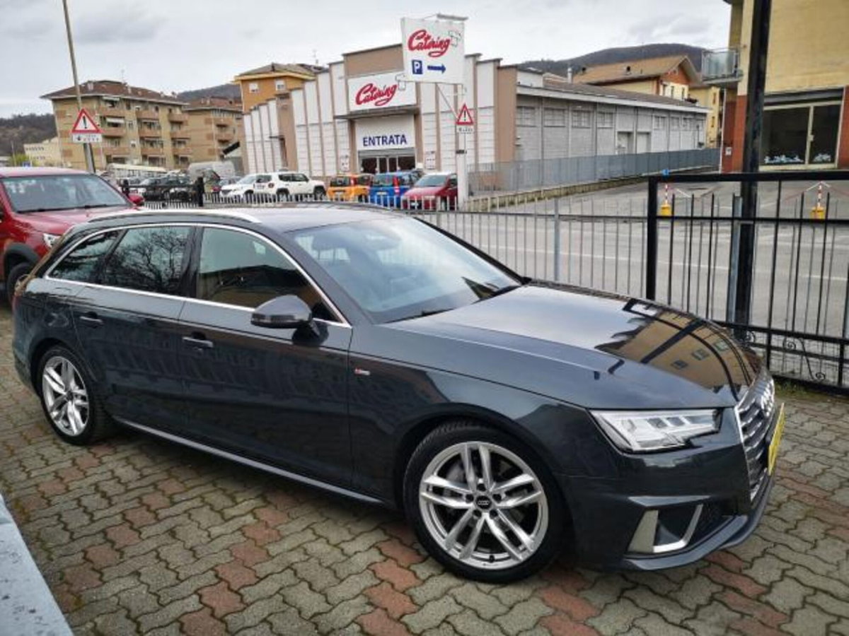 Audi A4 Avant 2.0 TDI 190 CV S line edition (4)