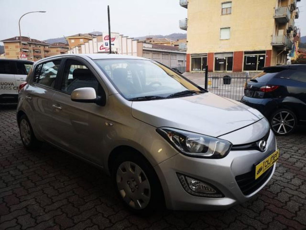 Hyundai i20 1.2 5p. Econext Sound Edition (2)