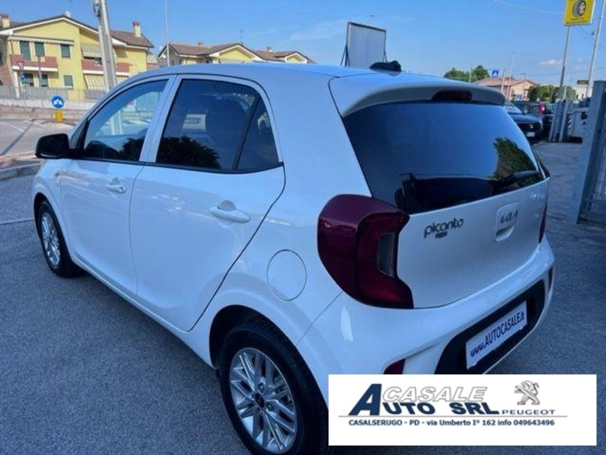 Kia Picanto 1.2 12V 5 porte GT Line (2)