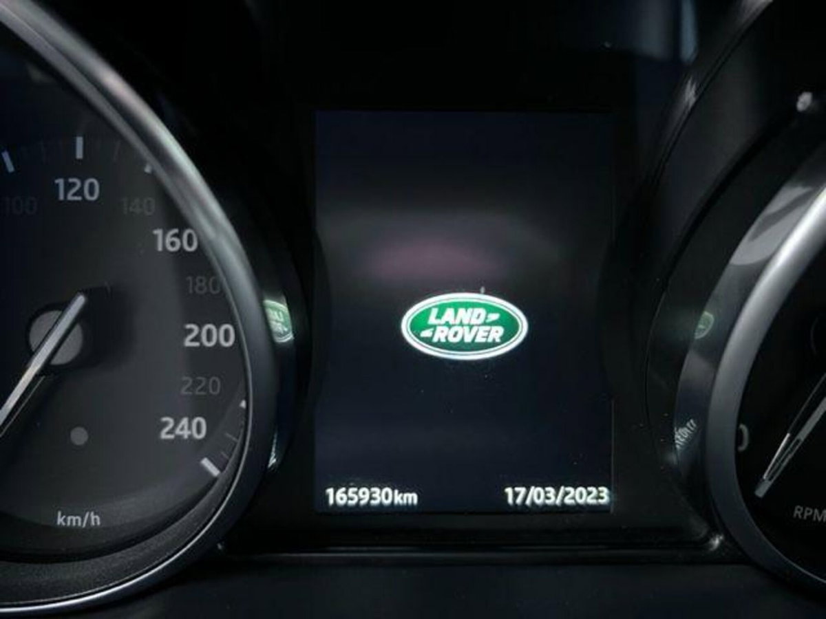 Land Rover Range Rover Evoque 2.0 TD4 180 CV Convertibile HSE Dynamic (9)