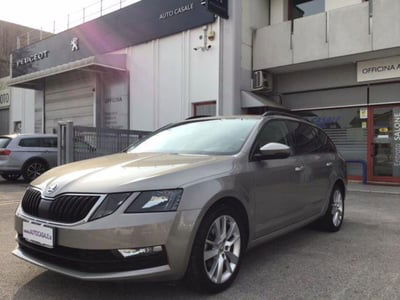Skoda Octavia Station Wagon 1.5 G-TEC DSG Wagon Executive usata
